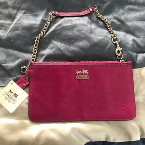 NEW WITH TAGS Coach wristlet